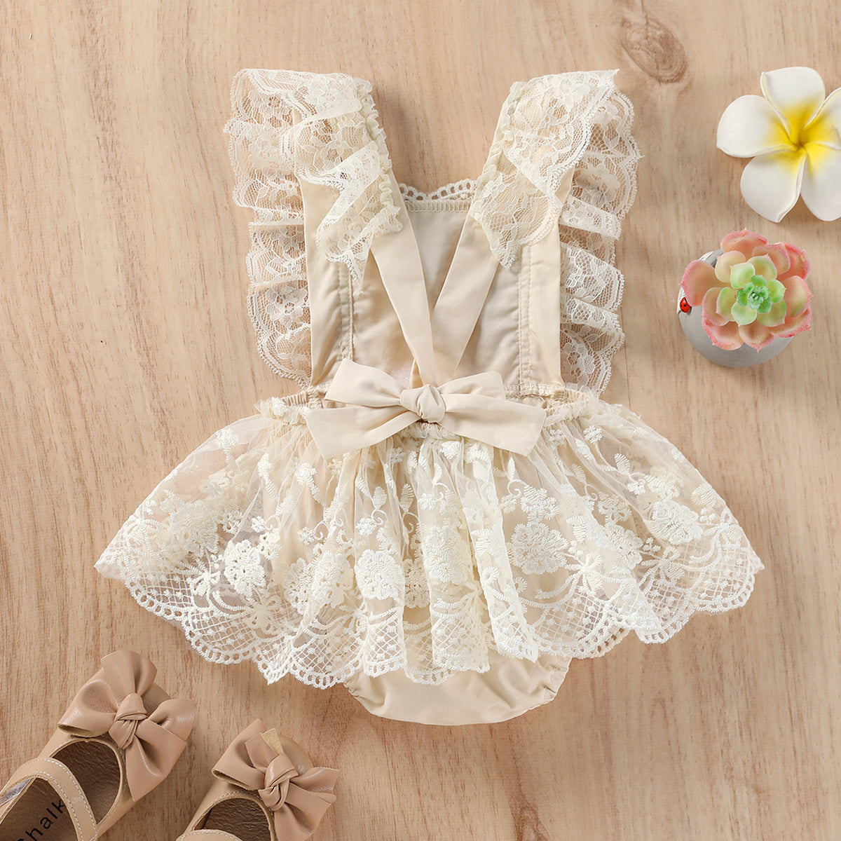 Korean version of ins children's summer baby girl children fashion lace flying sleeve onesie baby princess lace Ha dress