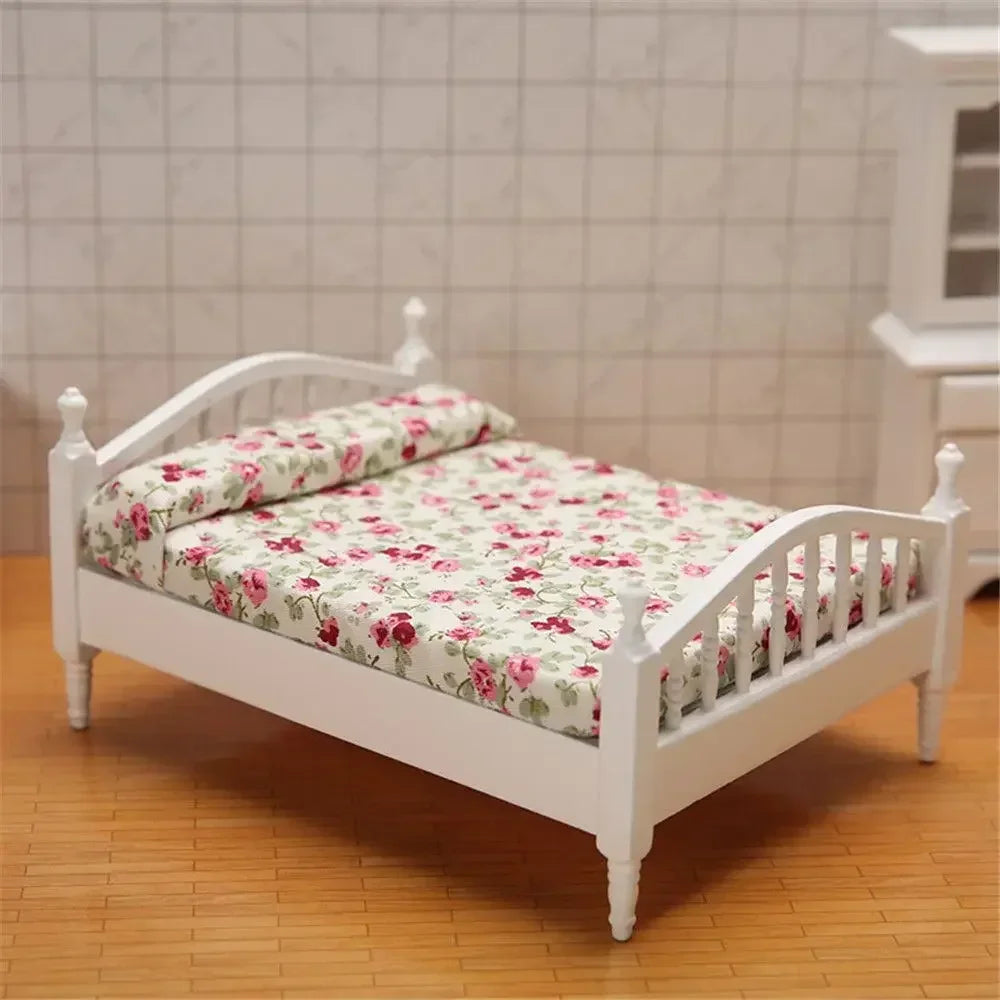 Miniature Dollhouse Bed & Bedside Table Set