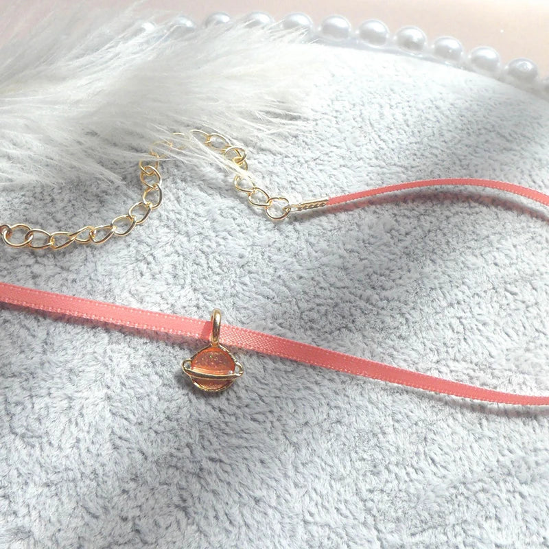 Women's Pink Lace Pearl Pendant Choker