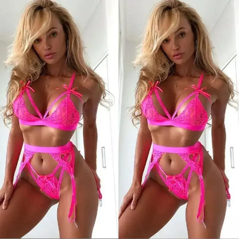 Women's Lace Bra, Panty & Garter Lingerie Set