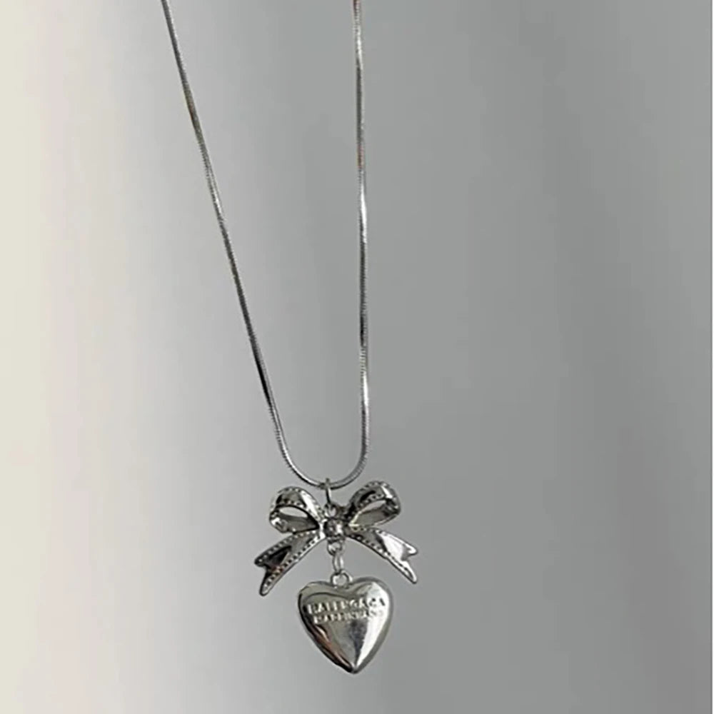 Y2K Bow & Heart Pendant Necklace