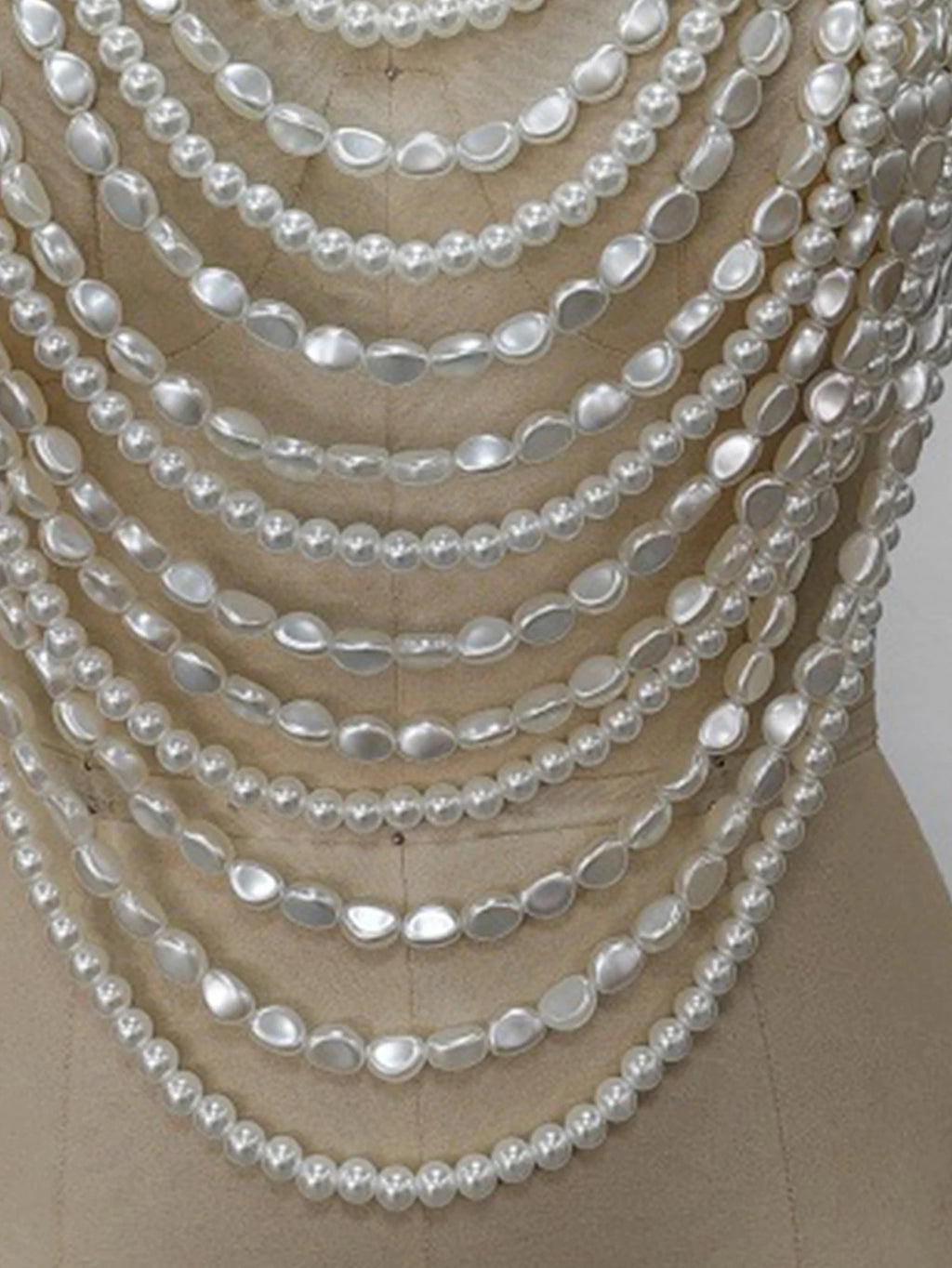 Sexy See Through Metal Chain Corset Crop Top Women Summer Pearl Beading Halter Tanks Top Nightclub Party Tops for Woman Clothing