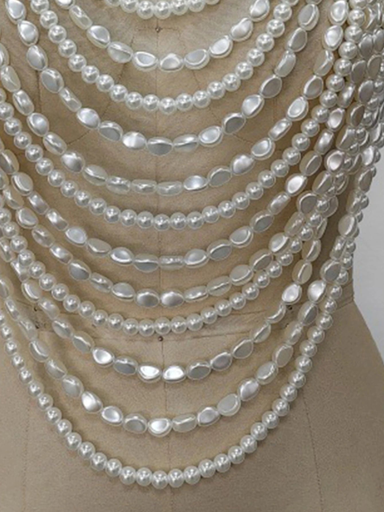 Sexy See Through Metal Chain Corset Crop Top Women Summer Pearl Beading Halter Tanks Top Nightclub Party Tops for Woman Clothing