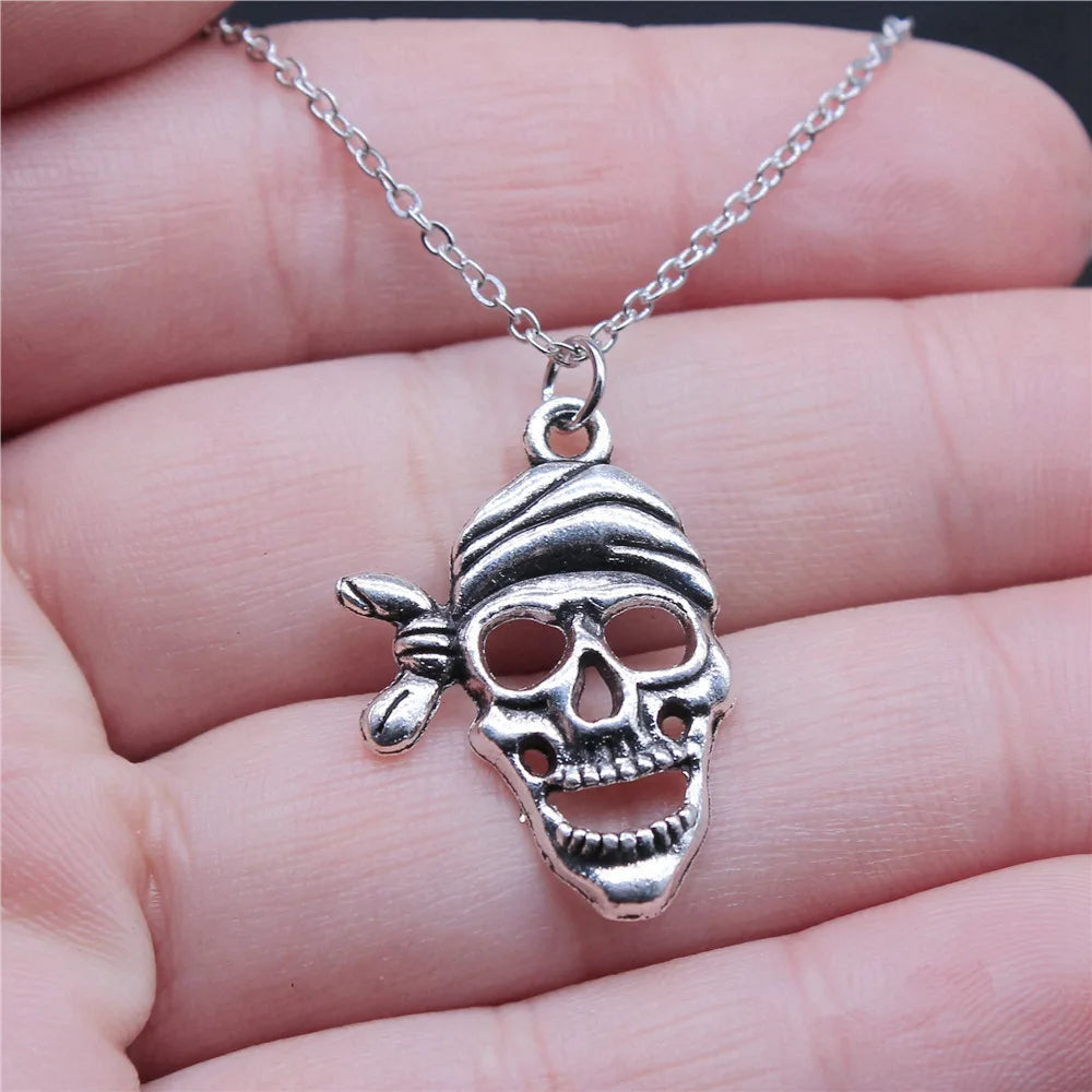 Halloween Short-Chain Choker Necklace – 40 cm