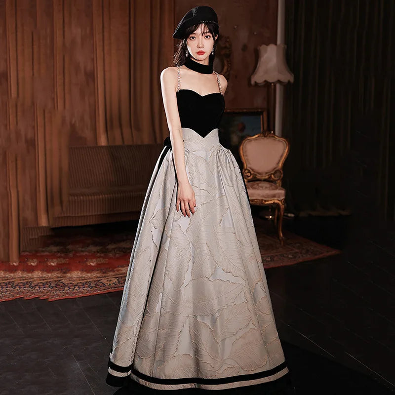 Sexy Spaghetti Strap Prom Dresses Women Backless Long A-Line Evening Gowns Vestidos De Gala