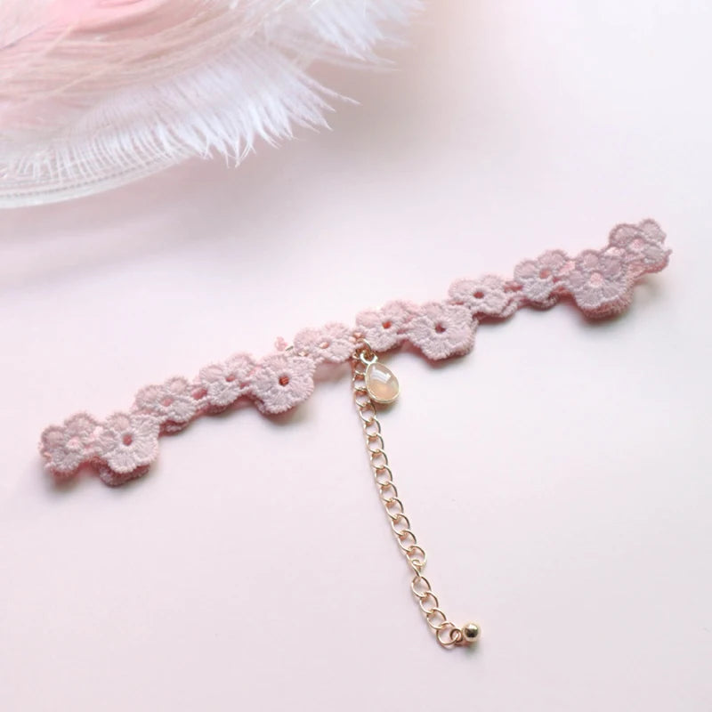 Women's Pink Lace Pearl Pendant Choker