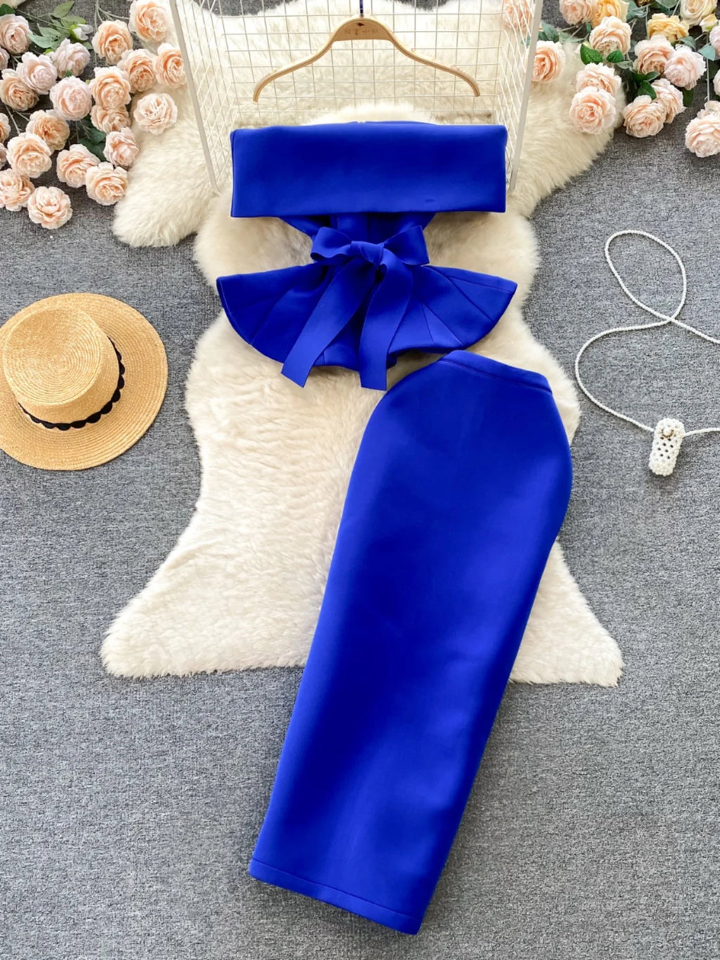 Sexy One-oulder Belted Waist Gown Set with Pleated Skirt Two-Piece Ensemble Versatile Courtly Sle for Young Adults