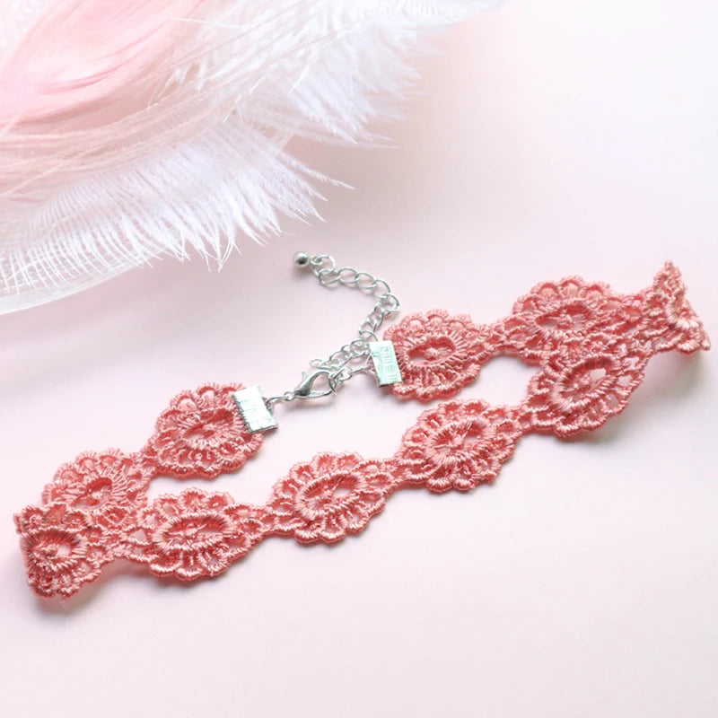 Women's Pink Lace Pearl Pendant Choker