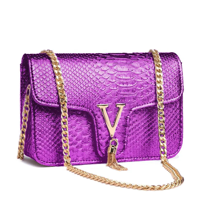 Y2K V-Chain Crossbody Bag
