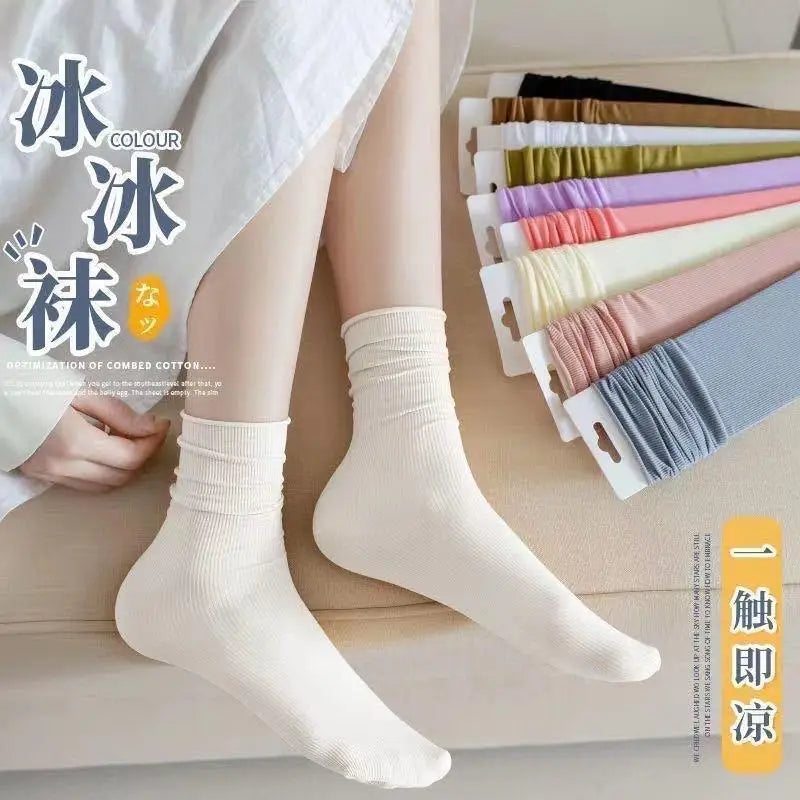 Women's Mid-tube Cotton Socks Soft Colorful Breathable Summer Stockings for Home Outdoor Travel Use
