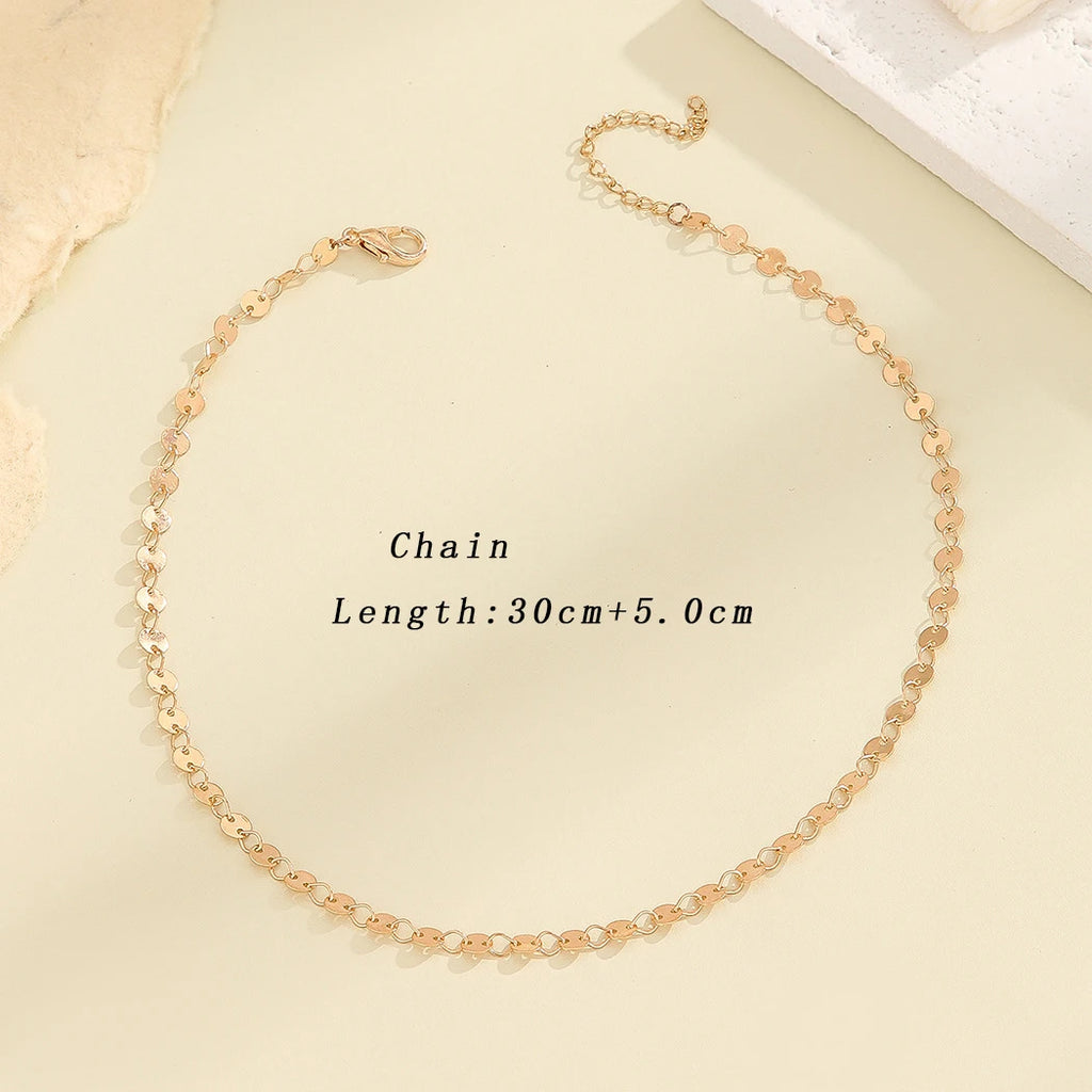 Women's Chokers Necklace Golden Color Round Metal Sequin Collar Short Chain Simple Punk Necklace Trendy Jewelry Gift
