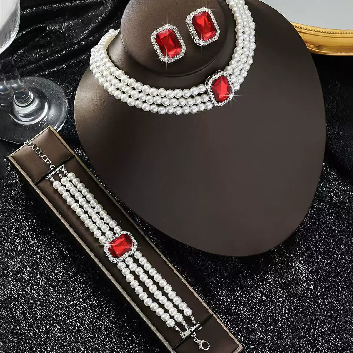 White Pearl Bridal Necklace, Bracelet & Earring Set