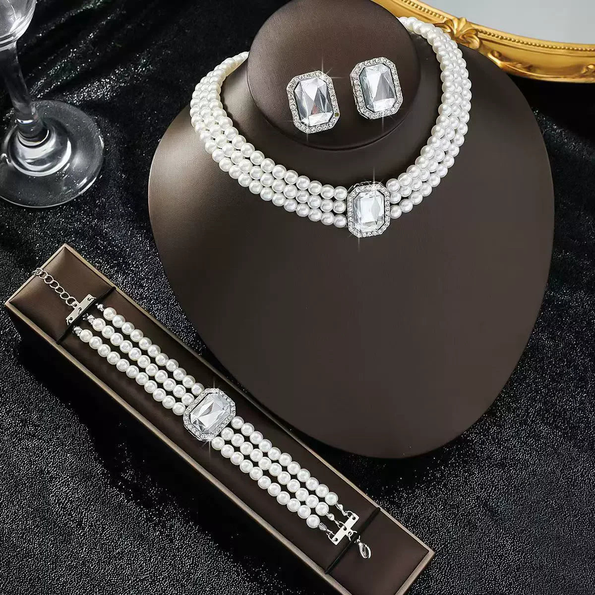White Pearl Bridal Necklace, Bracelet & Earring Set