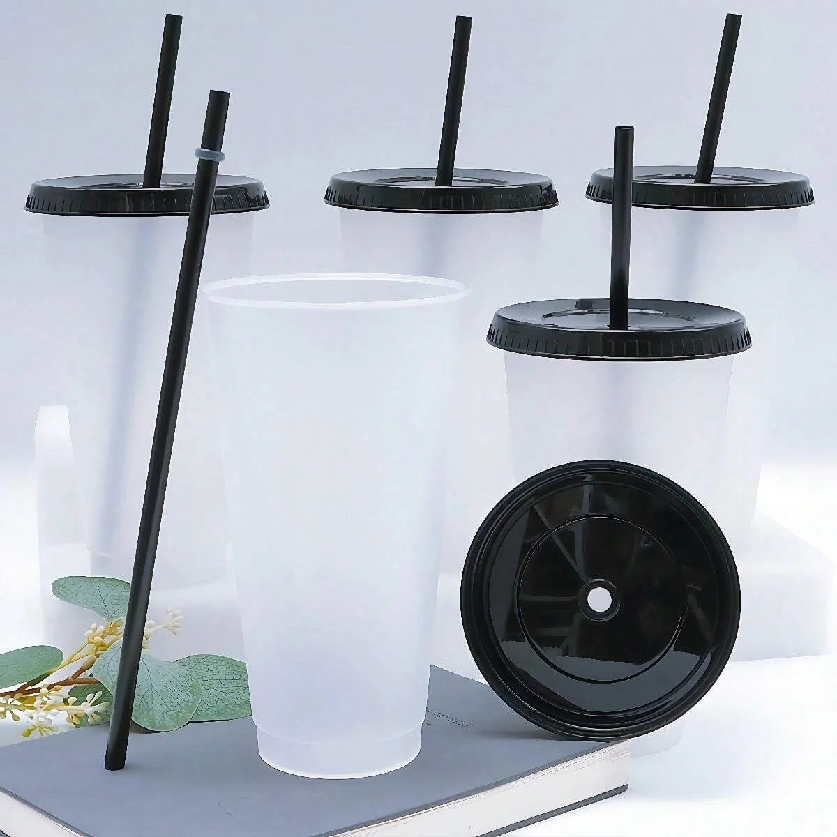 5pcs 24oz Transparent Reusable Tumblers With Black Lids and Straws Iced Coffee Water Bottle Cold Smoothie Cups For Parties Drink