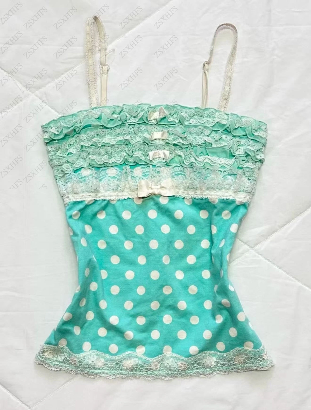 Lace-Trim Y2K Camisole Crop Top