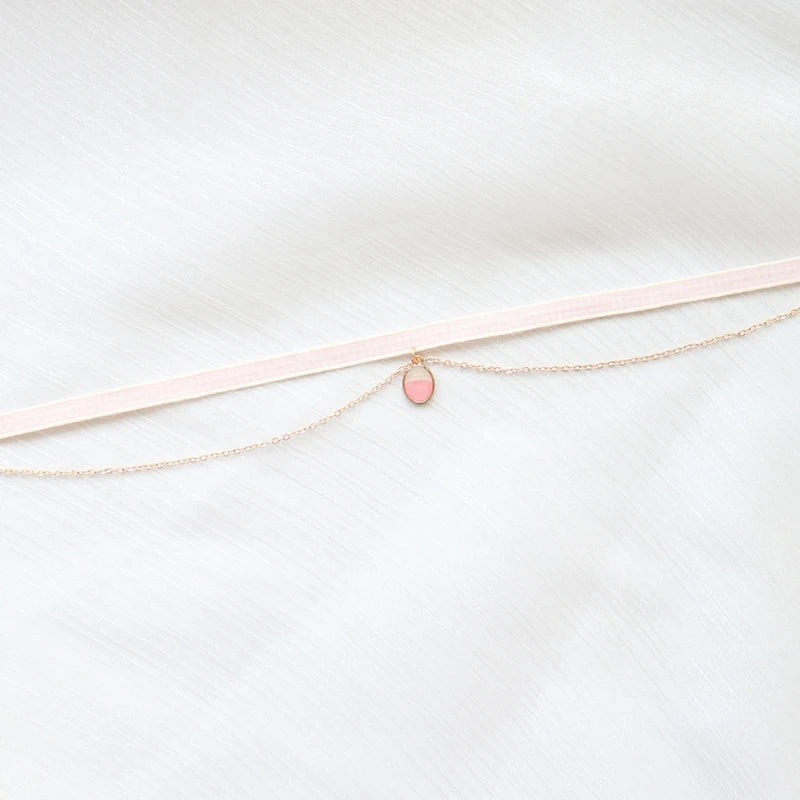Women's Pink Lace Pearl Pendant Choker