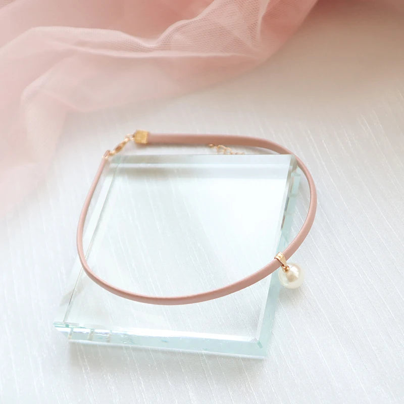 Women's Pink Lace Pearl Pendant Choker