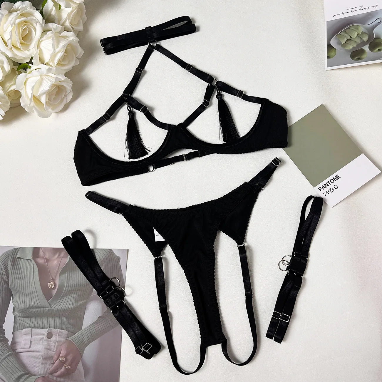 Lingerie Tassel Sexy Lingerie Set Women Halter Cut Out Sexy Erotic Set Red/Black Back Open Brief Kit
