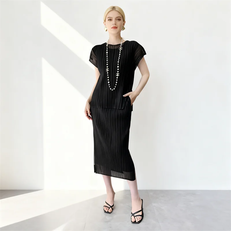 Women's Pleated Double-Layer Mesh Top & Skirt Set