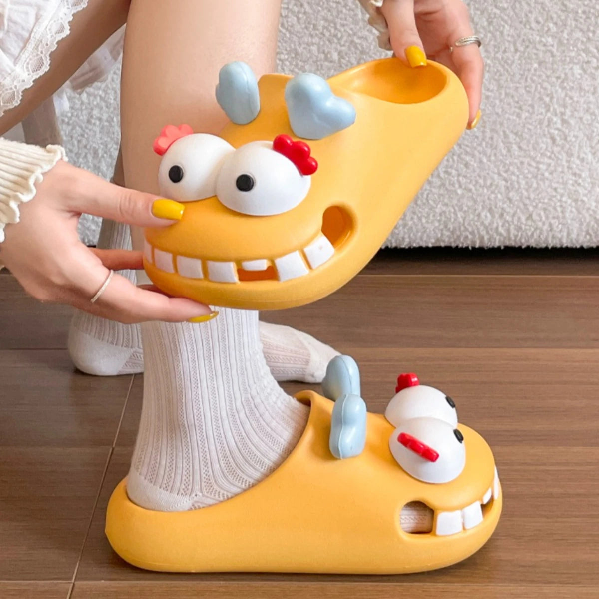 Women Platform Slippers Funny Design Sandals Garden Shoes Non-Slip Slides Cute EVA Clogs Comfortable Casual Outdoor Slippers