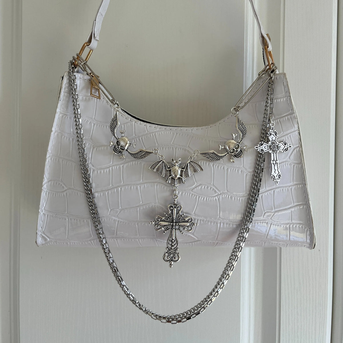 Gothic Skull Chain Shoulder Bag
