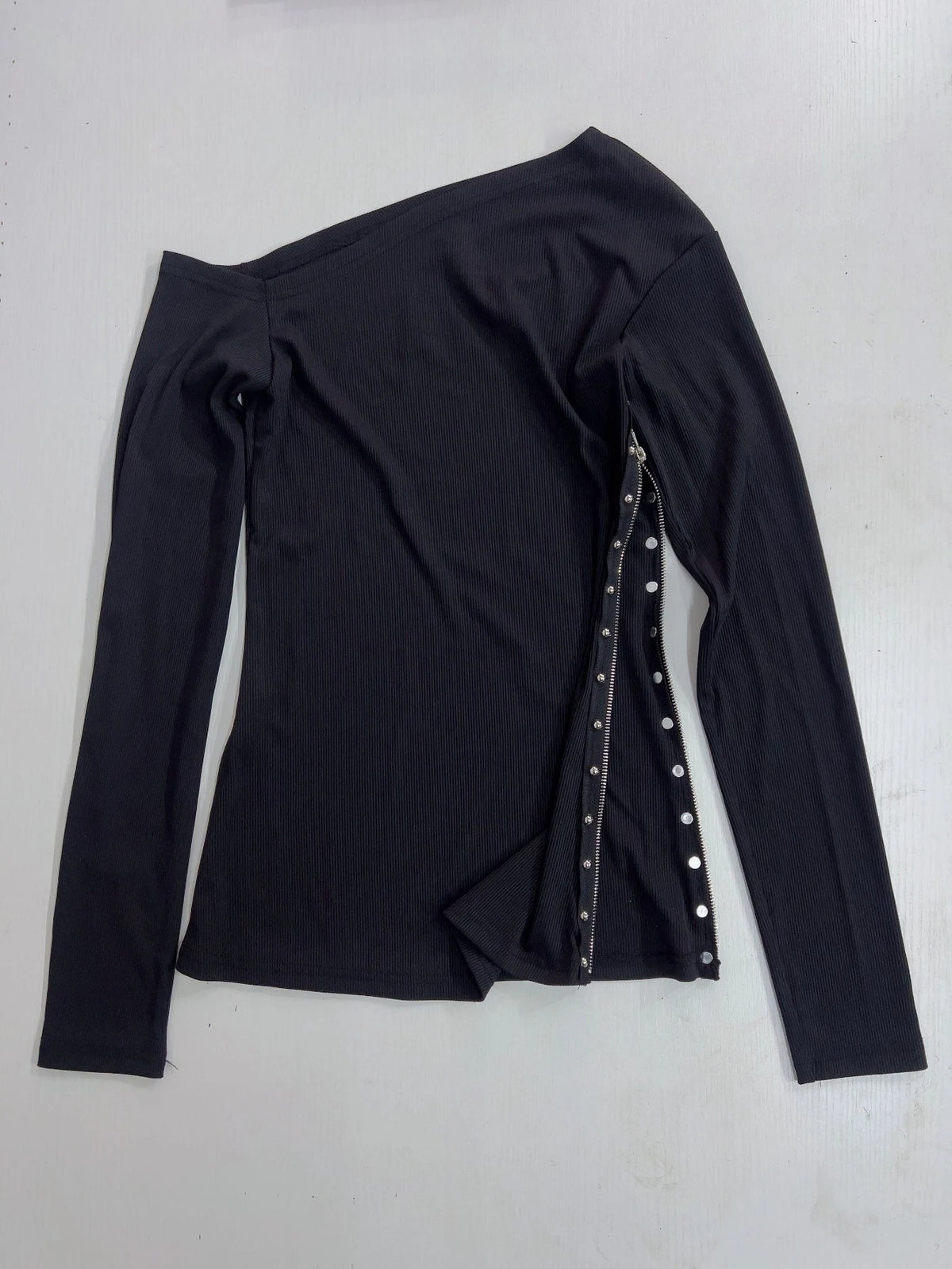 Pink Lace-Trim Lace-Up Y2K Long-Sleeve Top