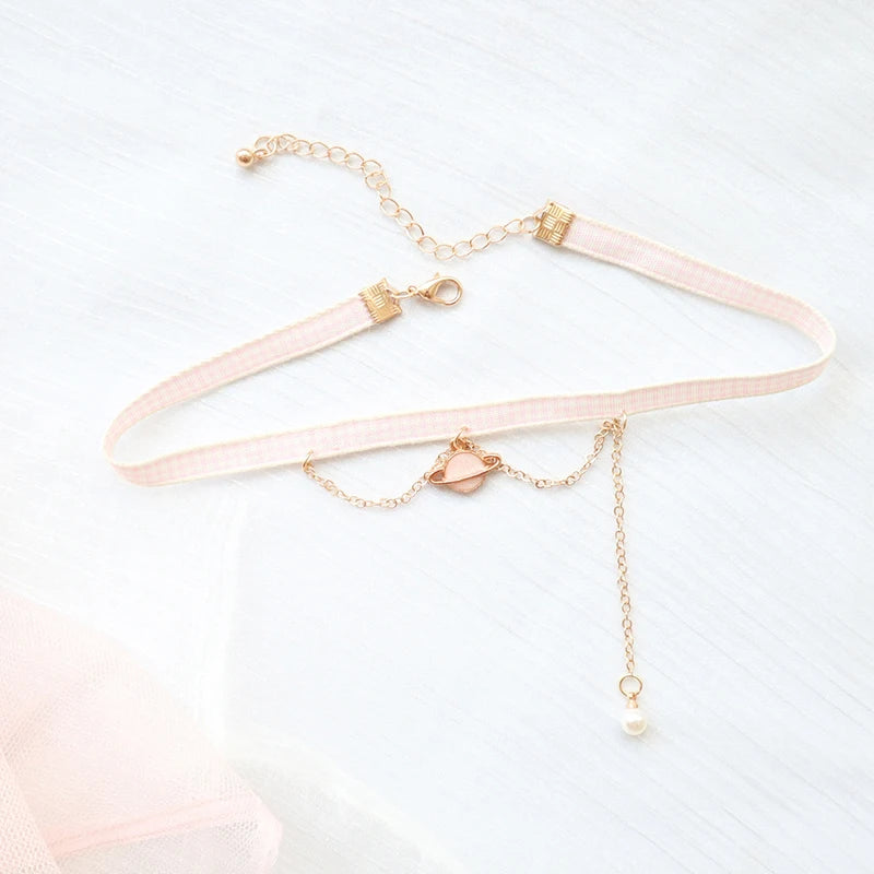 Women's Pink Lace Pearl Pendant Choker