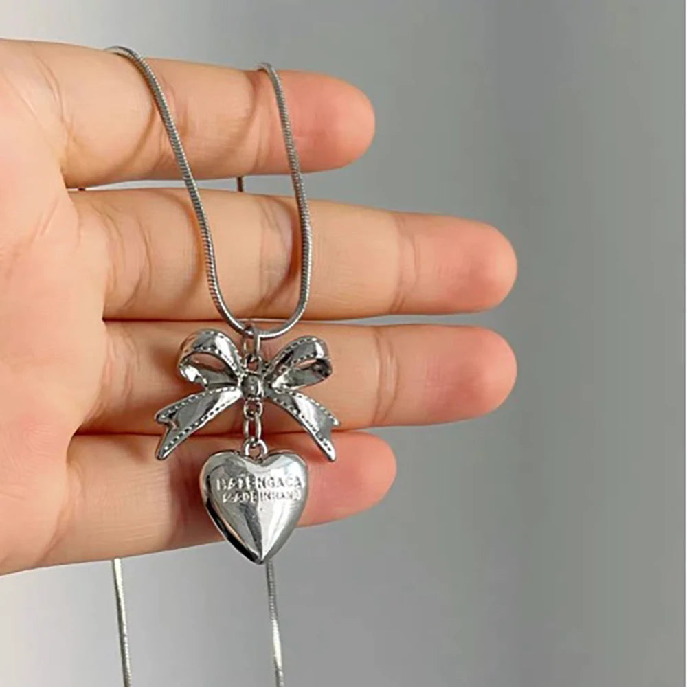 Y2K Bow & Heart Pendant Necklace