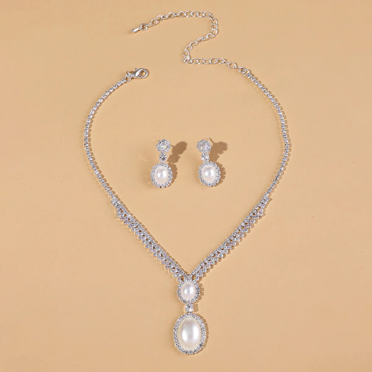 Jewelry wholesale fashion new necklace earrings bracelet set shiny bride jewelry set collarbone necklace