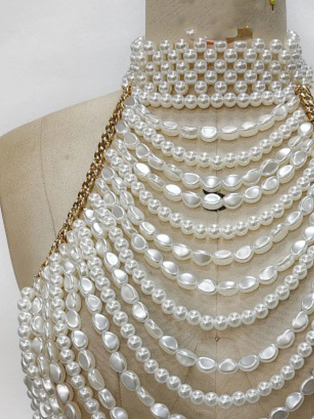 Sexy See Through Metal Chain Corset Crop Top Women Summer Pearl Beading Halter Tanks Top Nightclub Party Tops for Woman Clothing