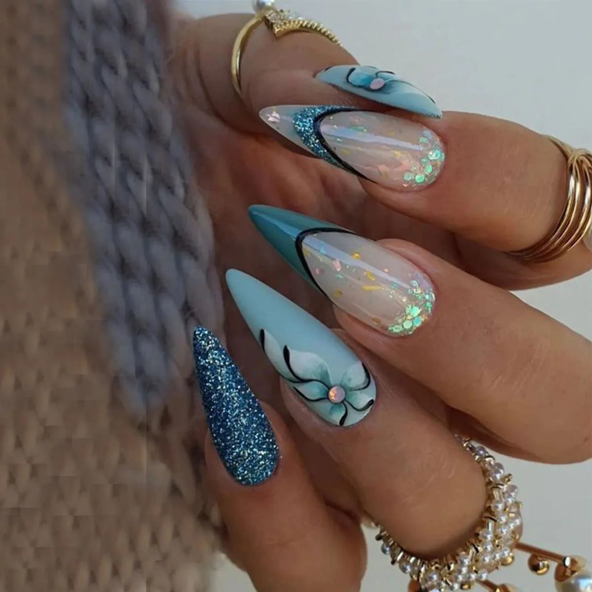 24Pcs French Fake Nail with Leopard Print Design Long Stiletto False Nails Wearabe Almond Press on Nails Full Cover Nail Tips