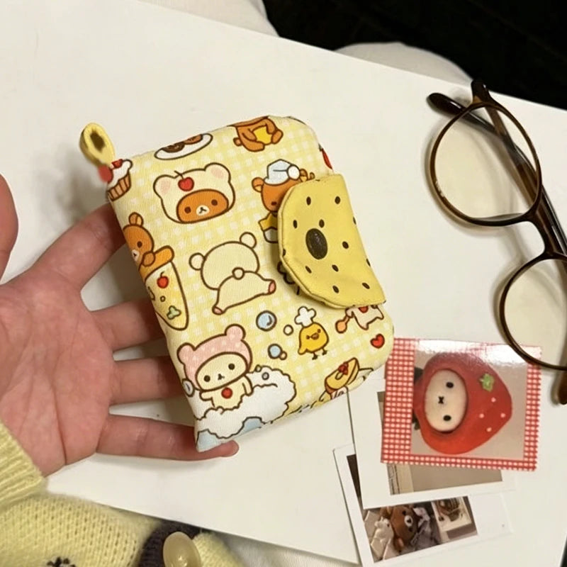 Quaint Ins Style Bear Coin Purse with Retro Cute Design Convenient for Students