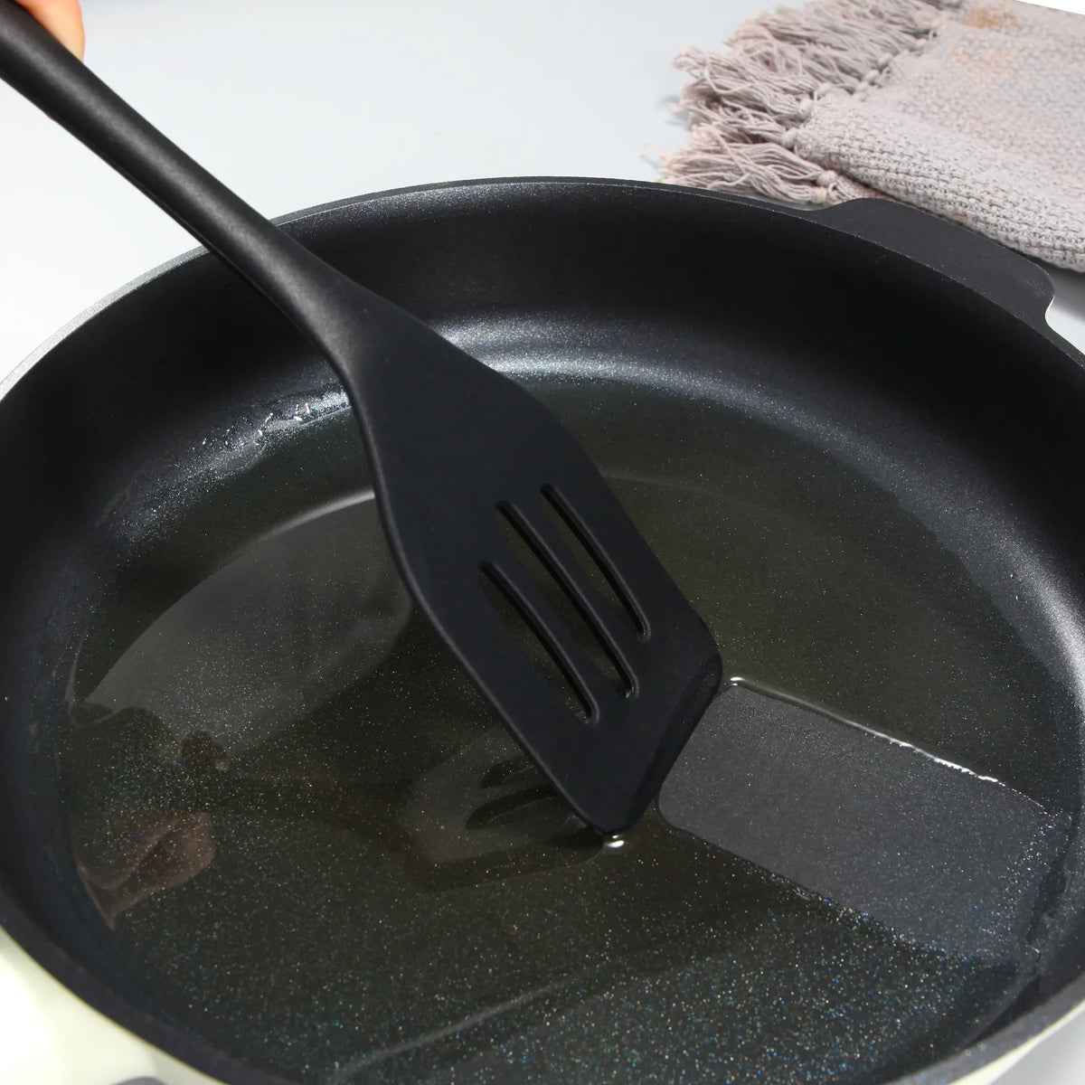 Silicone Slotted Kitchen Turner Spatula