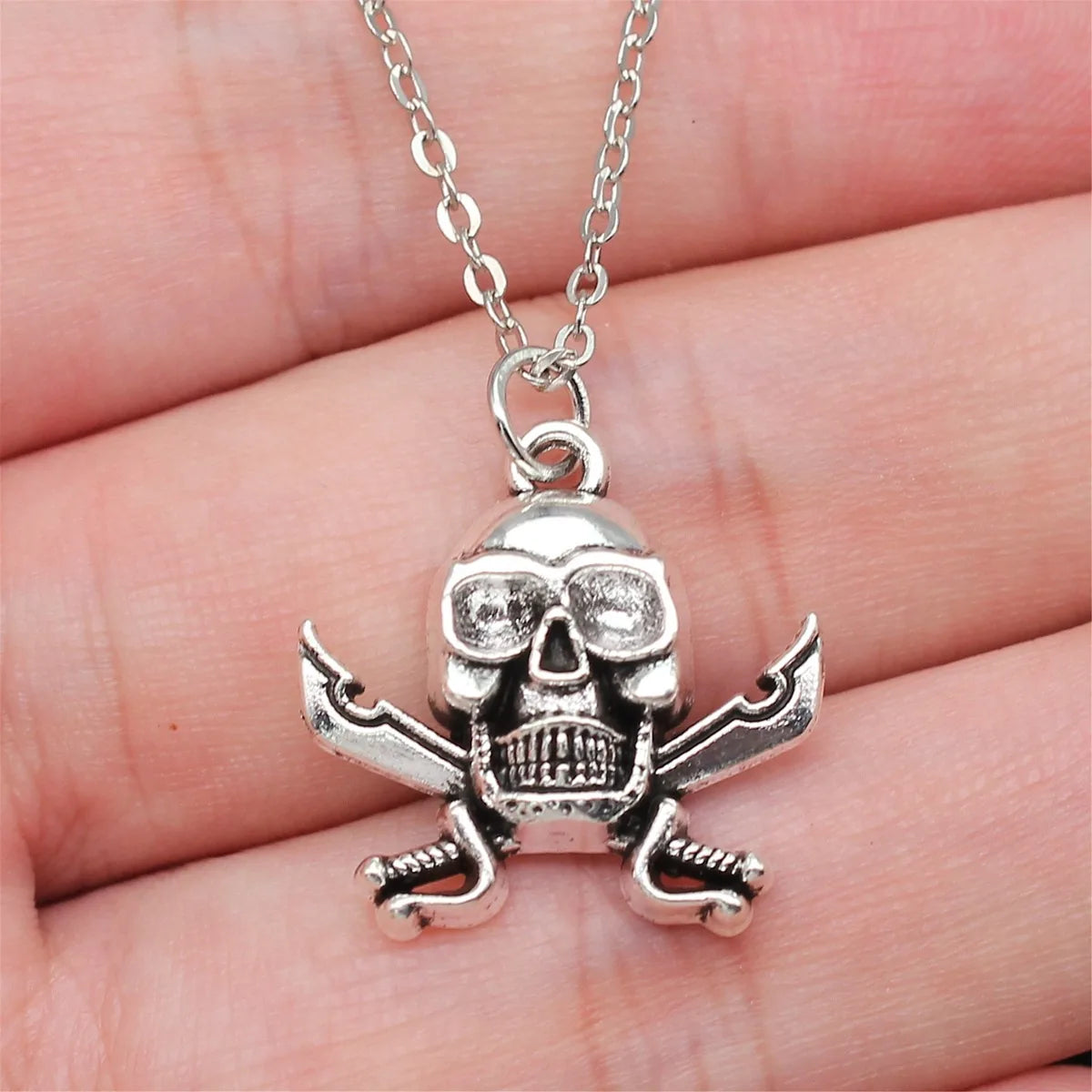 Halloween Short-Chain Choker Necklace – 40 cm