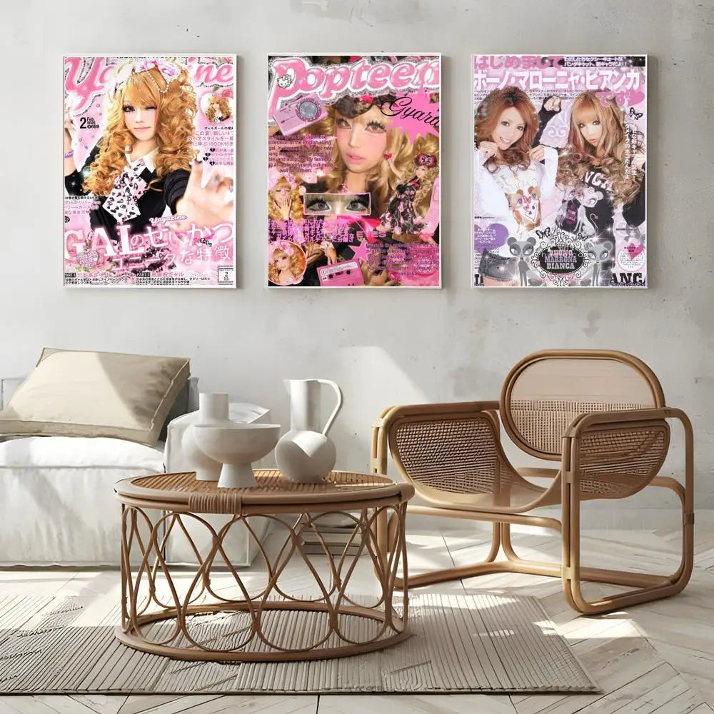 Gyaru Kawaii Girl Minimalist Wall Poster