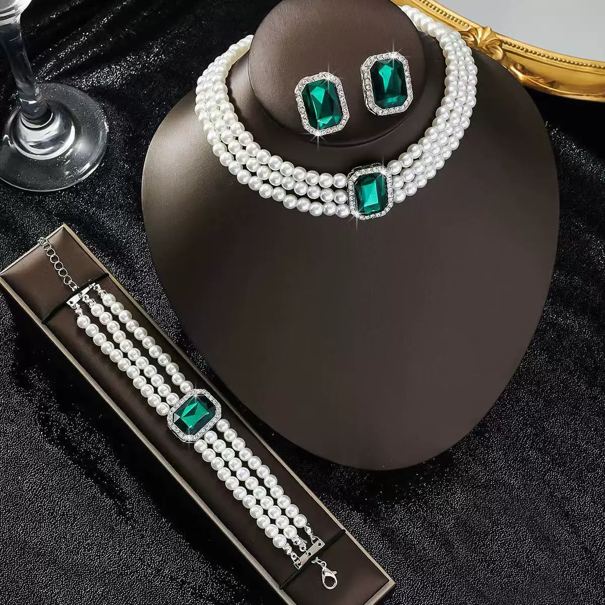 White Pearl Bridal Necklace, Bracelet & Earring Set