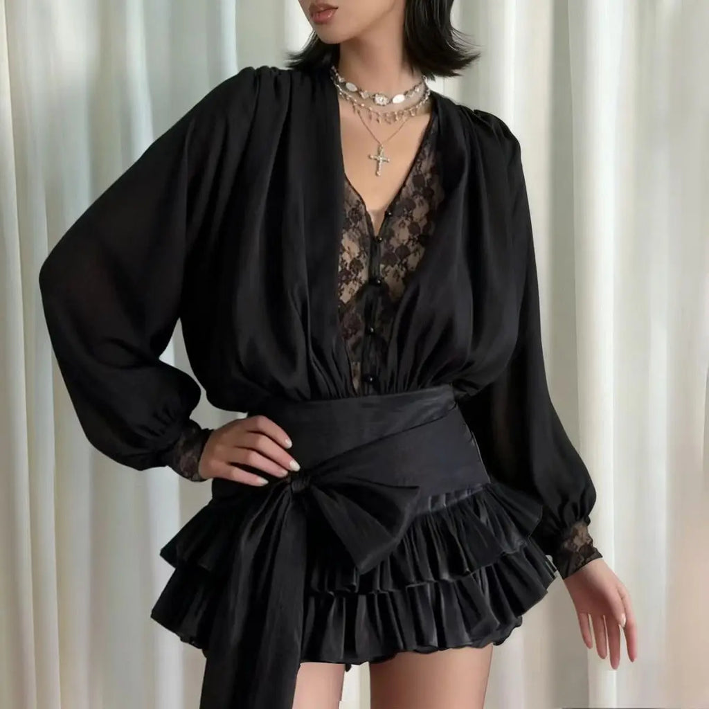 Sexy 2025 Long Sleeved Dress for Women in Autumn, Niche High-end Solid Color Temperament Dress