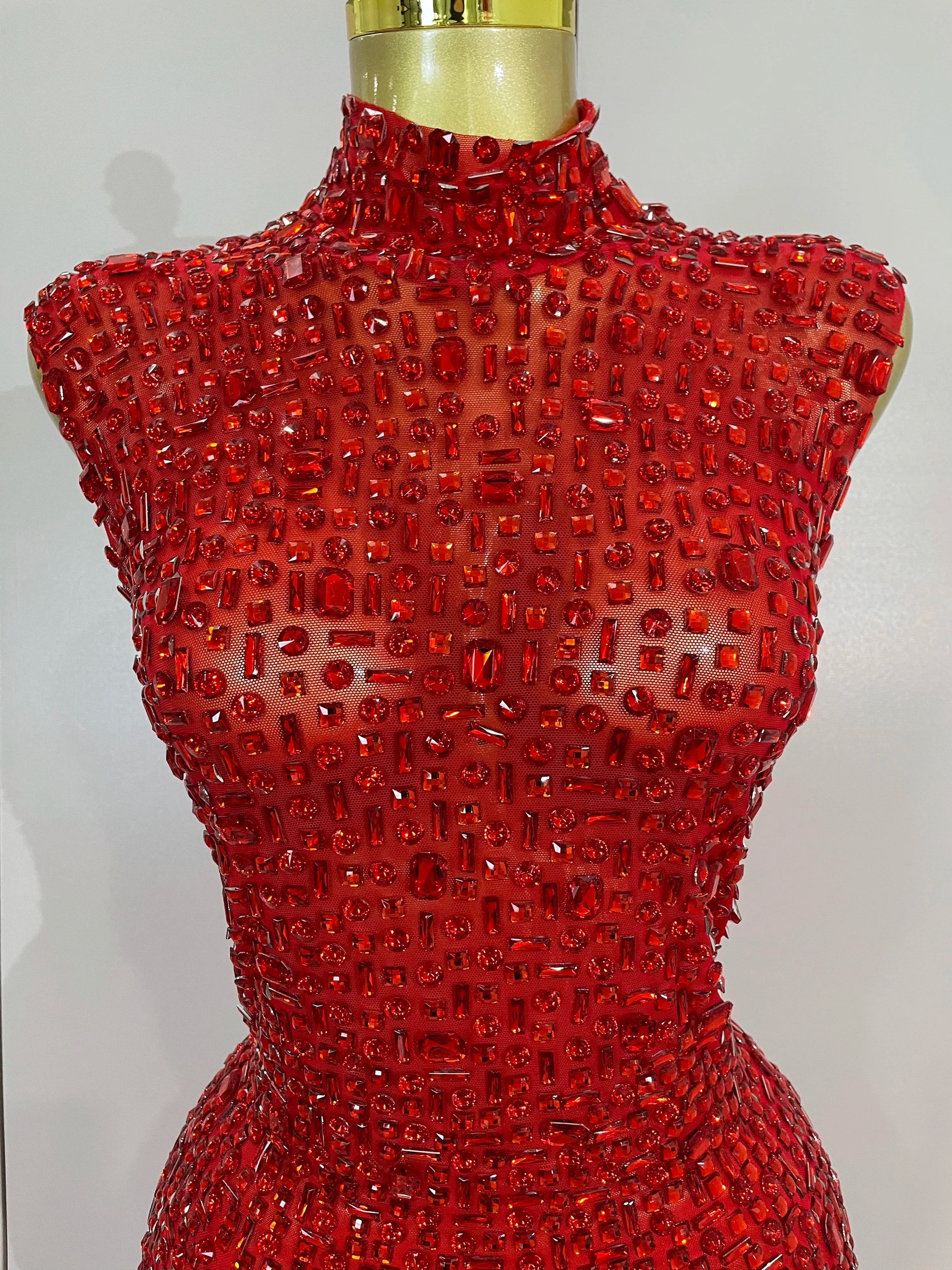 Luxury Sparkly Diamonds Red Sexy Mesh See Through Long Dress Women Eveing Celebrate Birthday Dress Wedding Singer Stage Costume