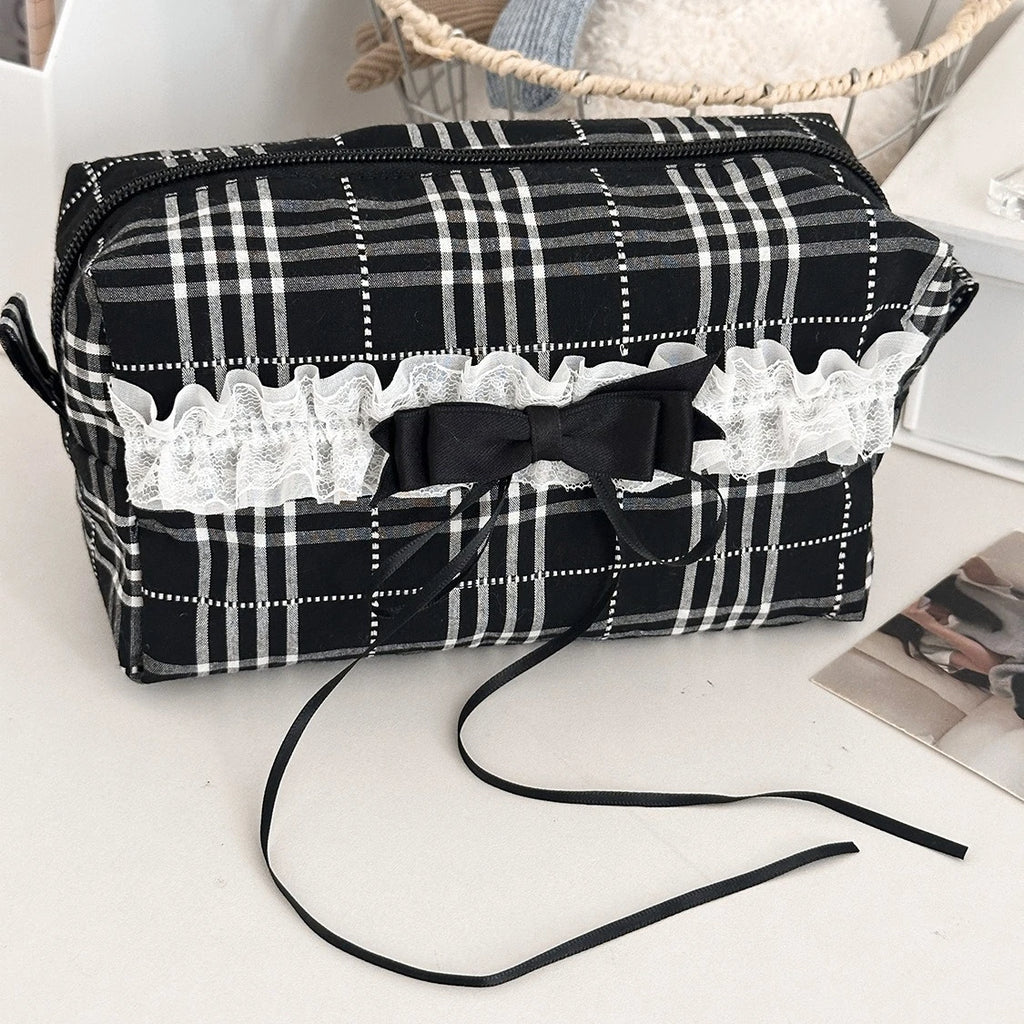 Lace Bow Canvas Makeup Bag