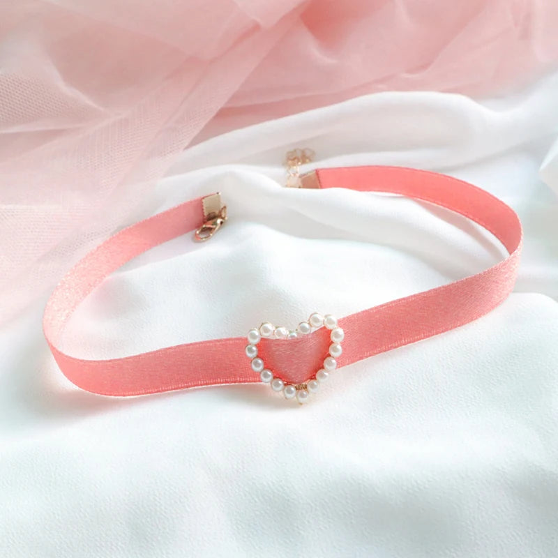 Women's Pink Lace Pearl Pendant Choker